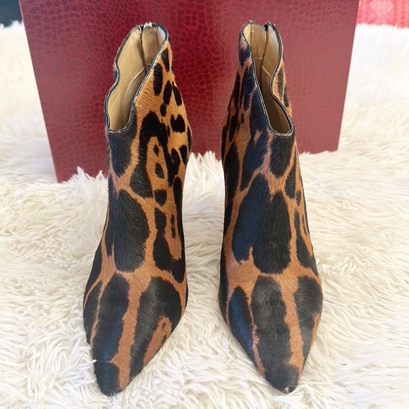 TAMARA MELLON Charge Ankle 90 Leopard Fur heel ankle booties women size 36 6 - Picture 6 of 8